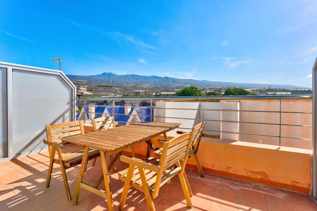 Pleasant Duplex San Juan With 2 Bedrooms ギア・デ・イソラ エクステリア 写真
