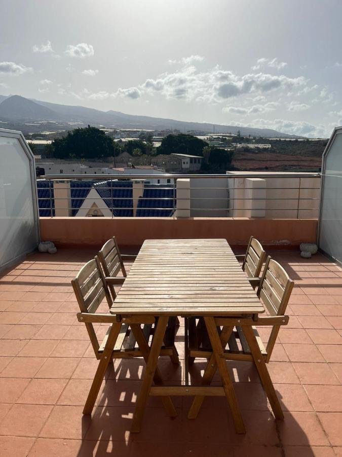 Pleasant Duplex San Juan With 2 Bedrooms ギア・デ・イソラ エクステリア 写真